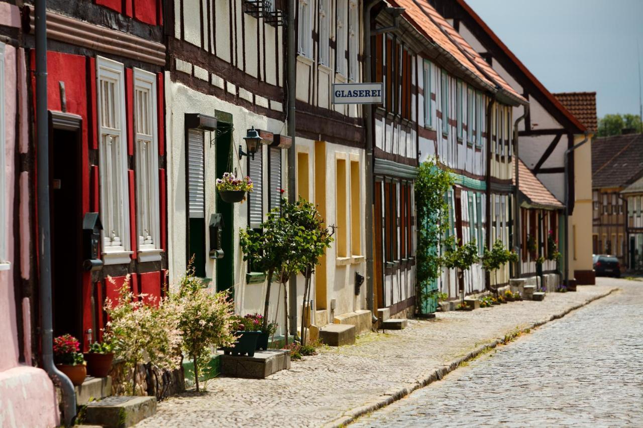Landhotel Zum Pottkuchen Kalbe  Zewnętrze zdjęcie
